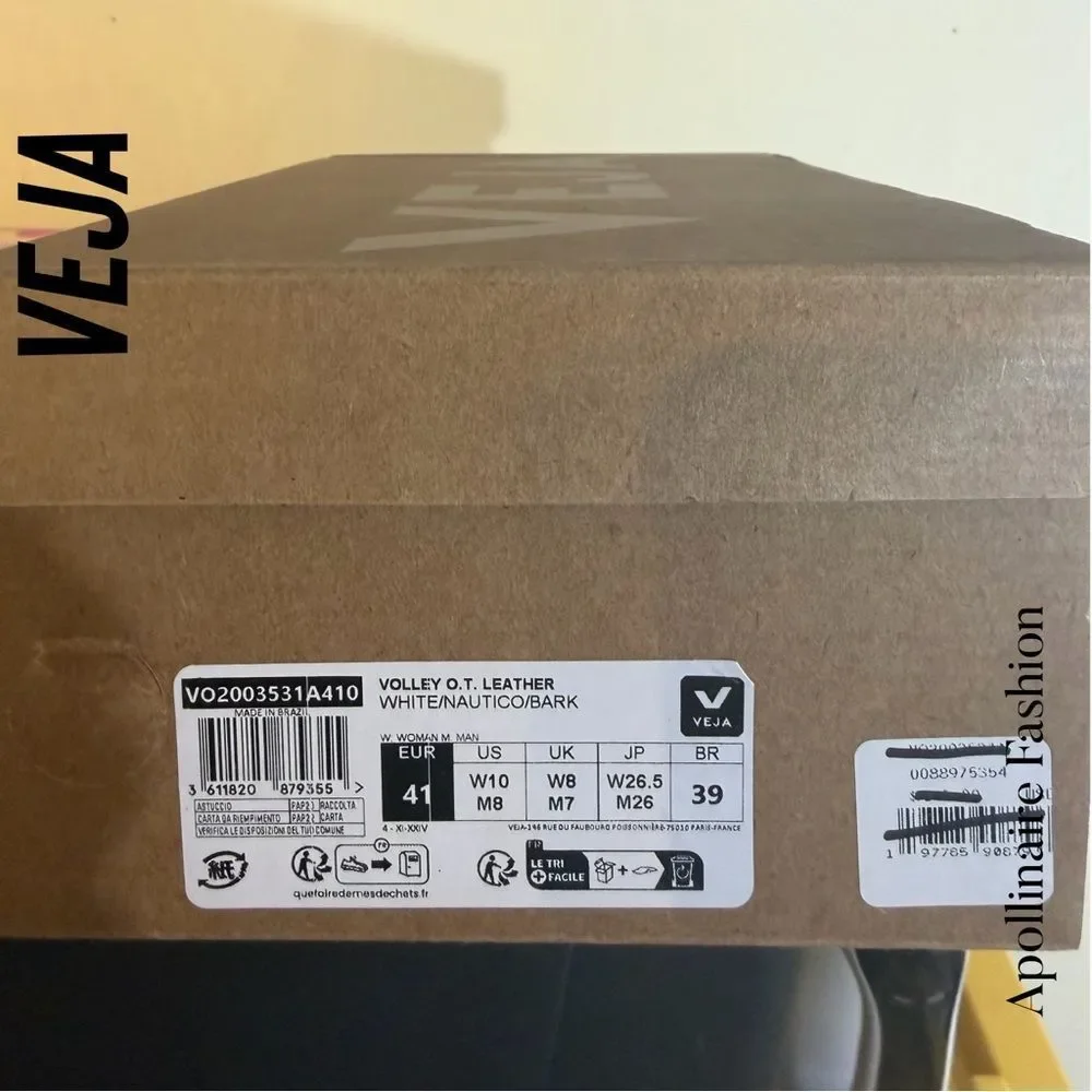Veja VolleyOT Leather White and Bark Sneakers in Size women’s 10 New in Box - Picture 4 of 8
